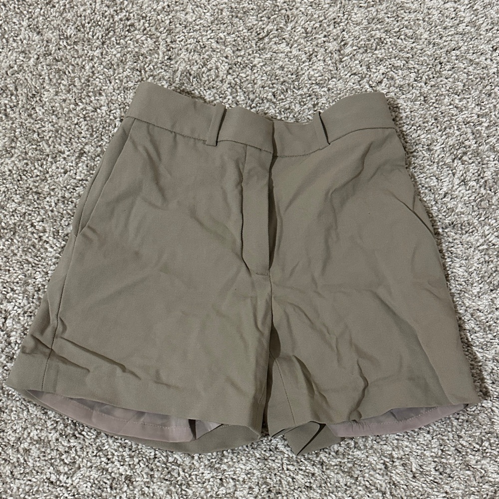 Babaton Classic Brown Women's Bermuda Shorts